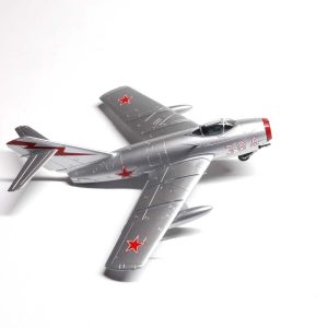 Alternative view of MIG-15