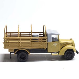 Alternative view of FORD 3000 LKW