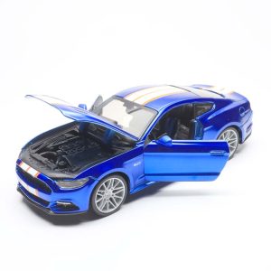 Alternative view of FORD MUSTANG GT