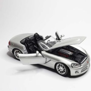 Alternative view of DODGE VIPER 2003