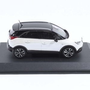 Alternative view of OPEL CROSSLAND X