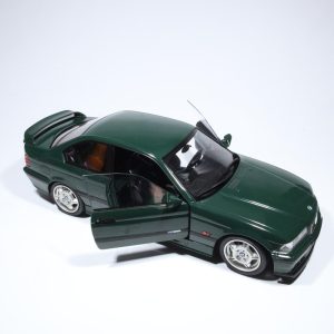 Alternative view of BMW E36 M3 COUPE