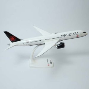 Alternative view of Air Canada Boeing 787-9 Dreamliner
