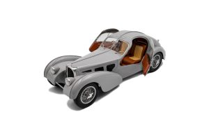 Alternative view of Bugatti Atlantic Type 57 SC – MAT SILVER – 1937